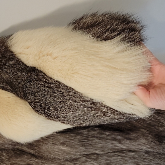 Authentic Vintage Fox Fur Jacker Coat Medium Dual Color Brown White - Picture 11 of 16